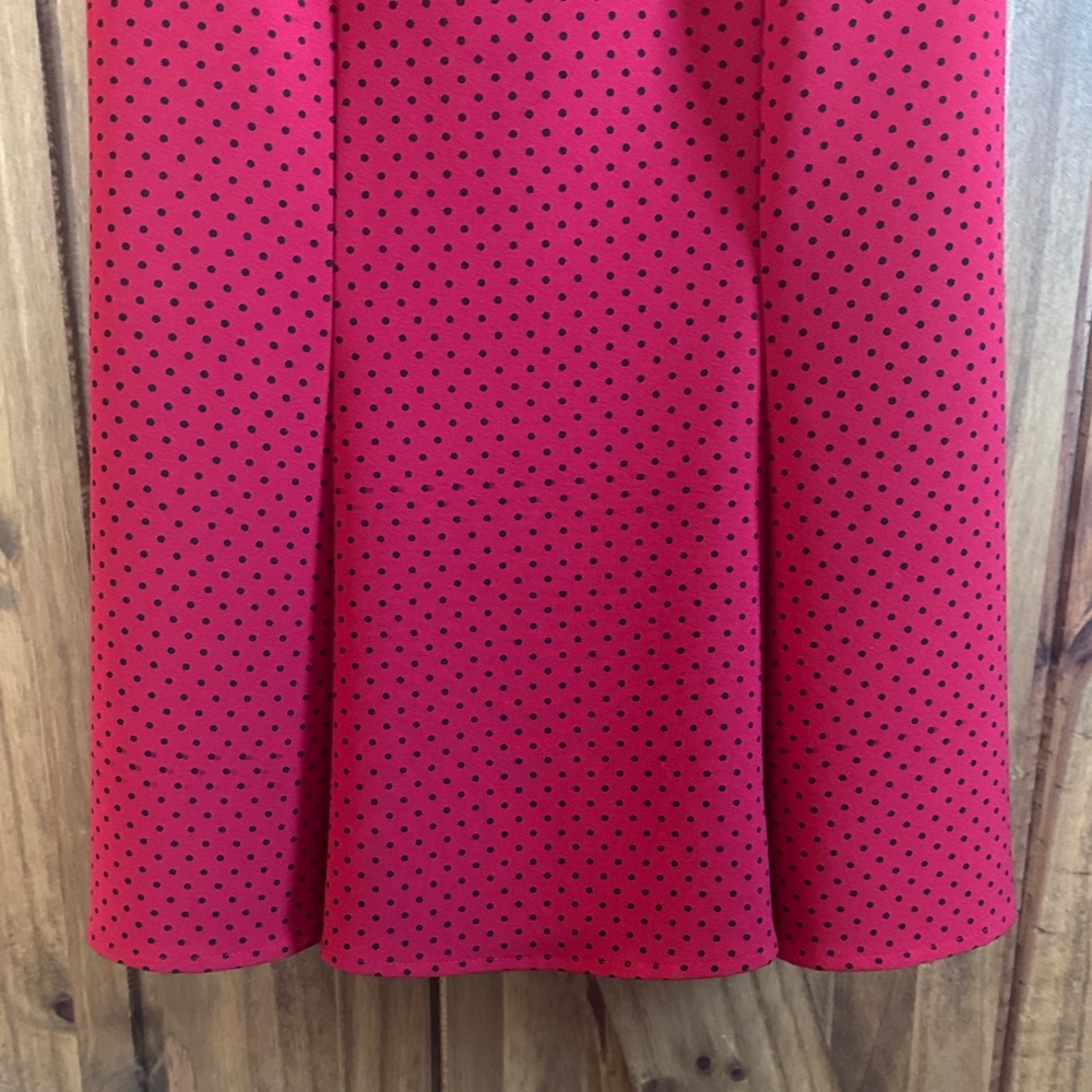 Stop Staring! ❤️ Polka Dot Midi Dress with Ruffle Shoulders - Picture 8 of 8